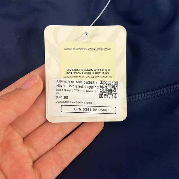 Fabletics high waisted legging. - Picture 2 of 2